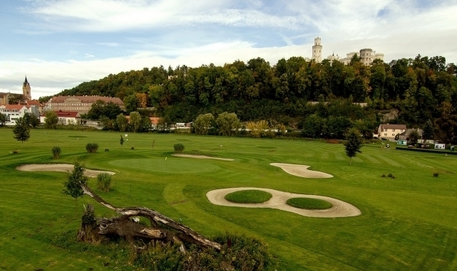 foto Golfbaan Hluboka nad Vltavou